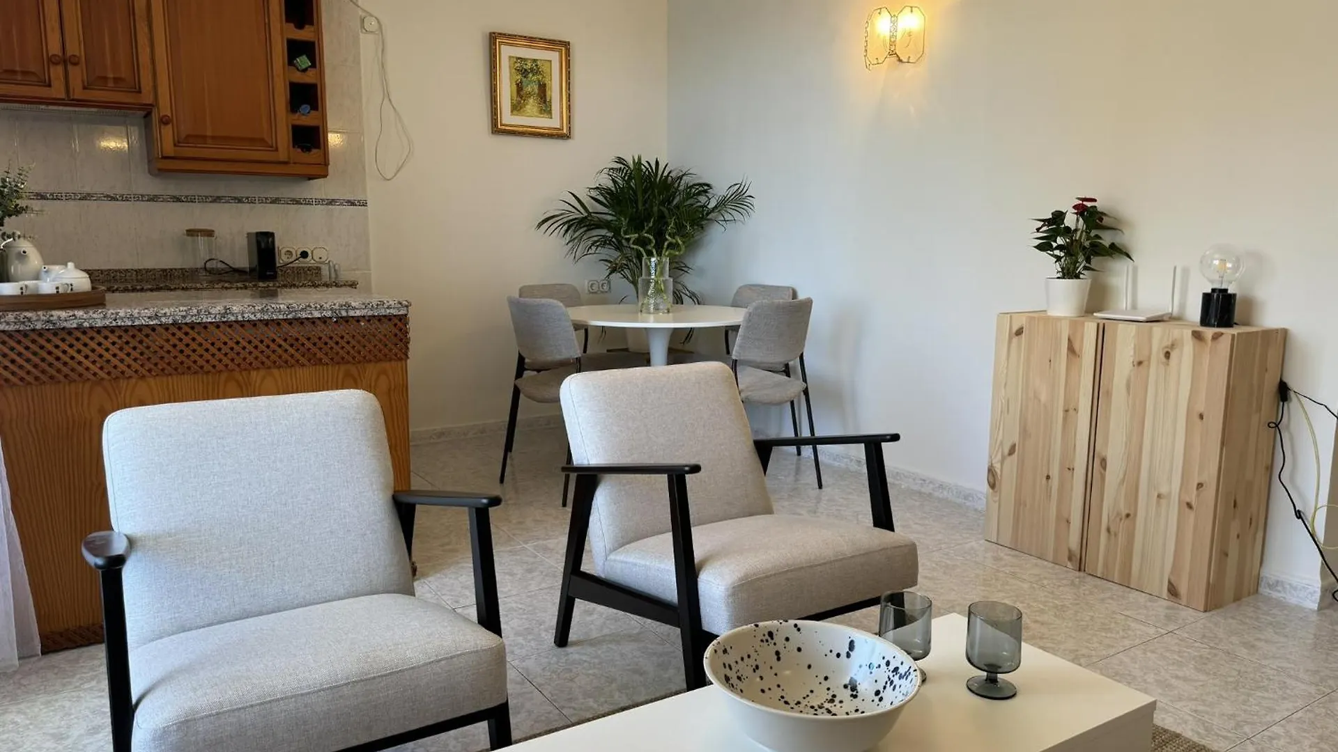 Beachfront Apartment With Terrace And Seaviews Fuengirola